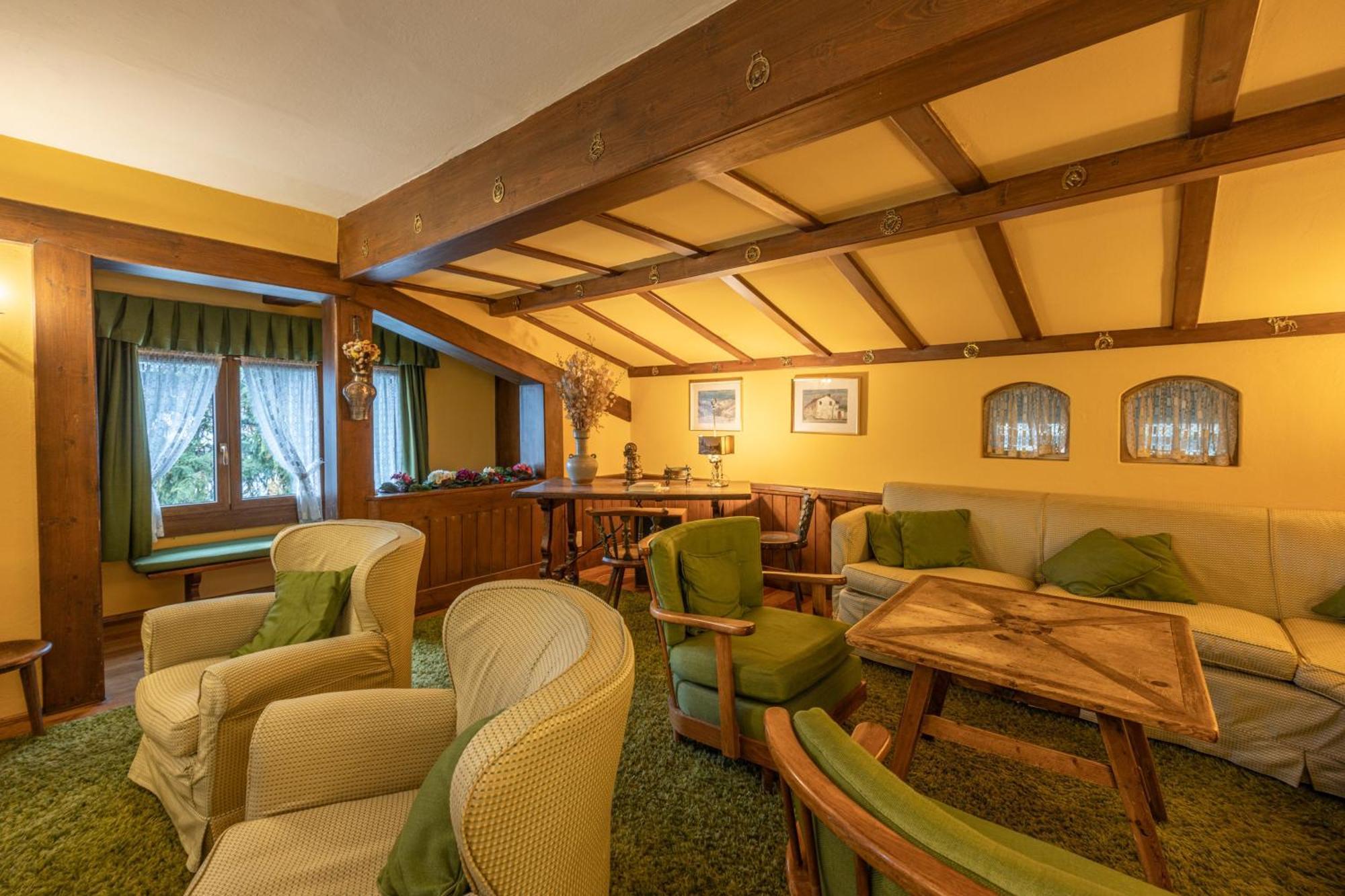 Casa Ca Dei Fiori A Due Passi Dal Centro Di Cortina Leilighet Cortina dʼAmpezzo Eksteriør bilde
